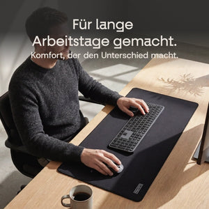 Großes Mauspad XXL mit Tastatur und Maus im Homeoffice